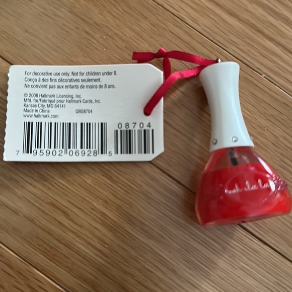 Hallmark Plastic Ornament ooh La La nail polish in Hallmark box NWT - Picture 2 of 5
